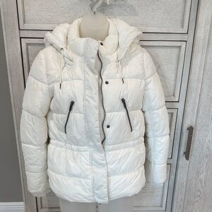 Women's White Puffer Jacket
